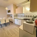 Le Petit Carnot Wifi Centre-ville Apartmán