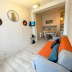 Le Petit Carnot Wifi Centre-ville Apartmán